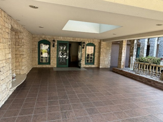 【エントランス】