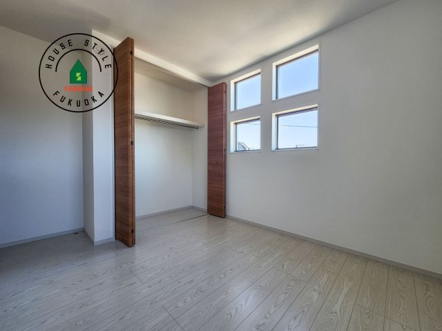 大野城市牛頸3丁目第1-2棟（1号棟）の洋室|落ち着いた色調の洋室です。