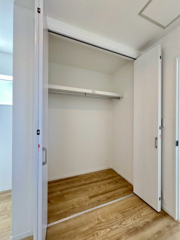 ☆★☆完成見学会開催☆★☆タスリエPLUS日置町の収納|２階ファミリークローゼット