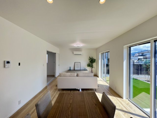 ☆★☆完成見学会開催☆★☆タスリエPLUS日置町の居間・リビング