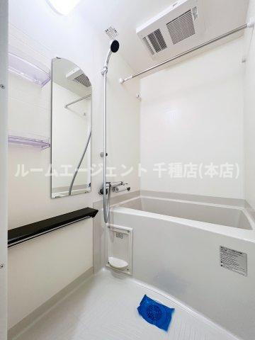 プレサンス　ジェネ　新栄町駅前　葵の浴室