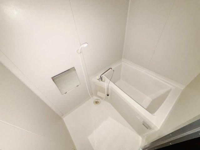 フレグランス御代の浴室