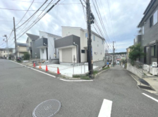 【前面道路含む現地写真】 | 前面道路