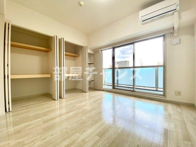 プレステージ新栄の居間・リビング