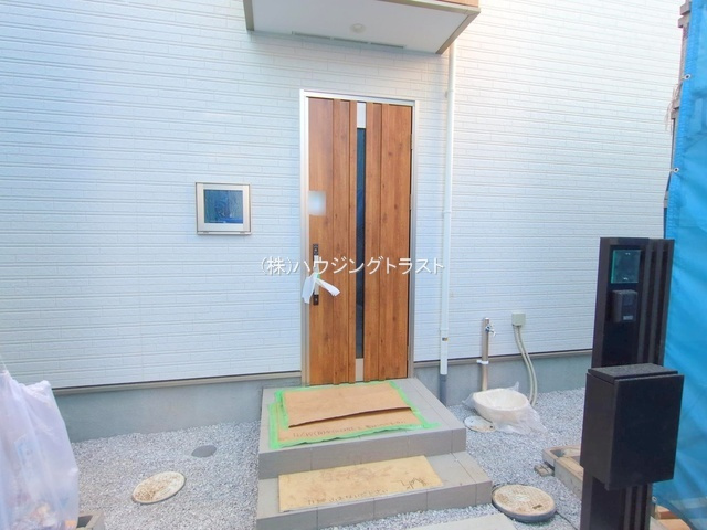 仲介手数料無料　GRAFARE 所沢市中富南４期　全８棟　の玄関