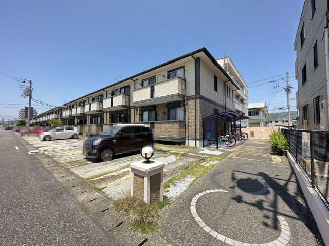 リヴェール北御座 C棟の外観