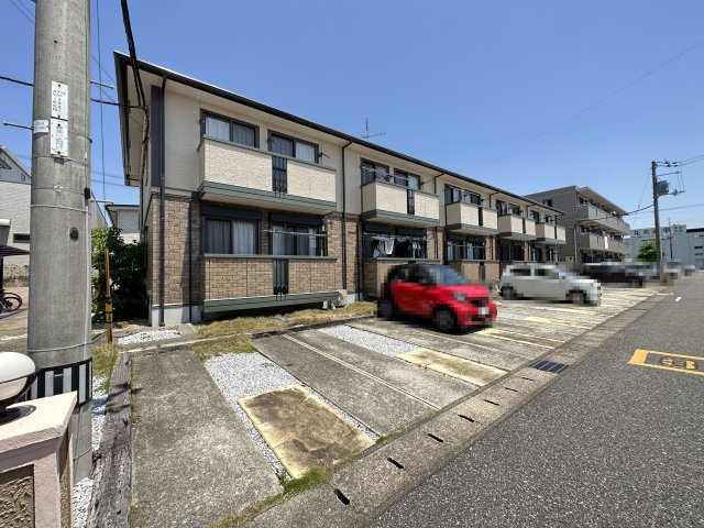 リヴェール北御座 C棟の外観