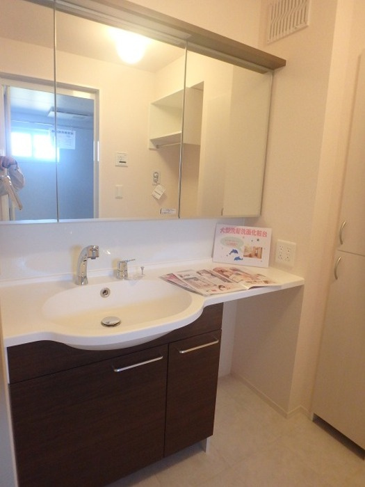 ヴァンヴェール大津の洗面所