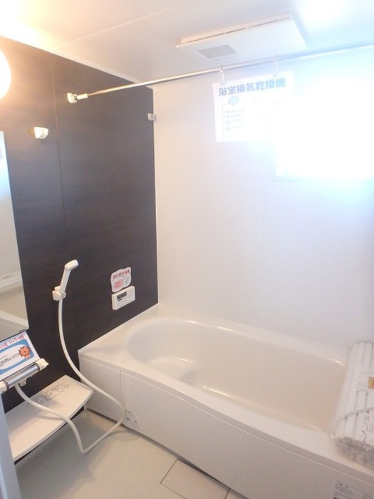 ヴァンヴェール大津の浴室