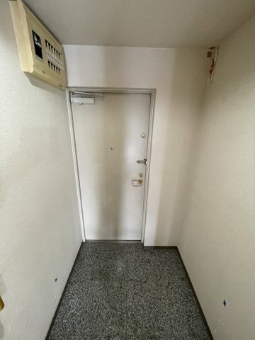 メイビスタ大淀の玄関