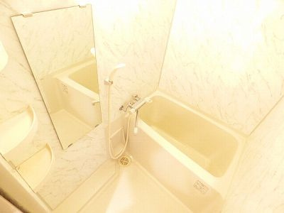 【浴室】 | グランフォーレ桜坂ステーションプラザ | 別号室の写真になります。現況優先。