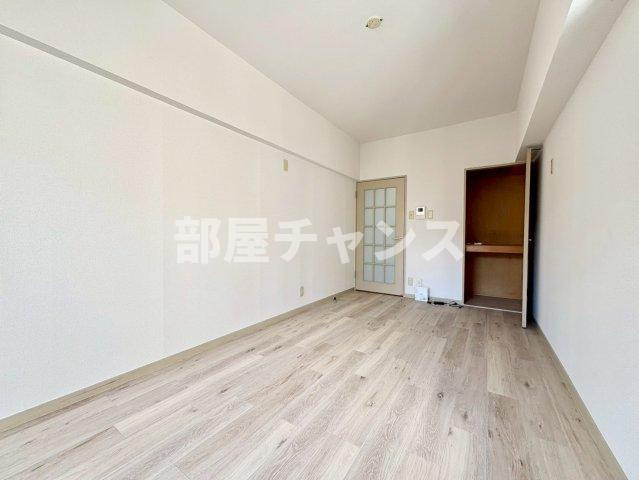 ハイツ金山の寝室