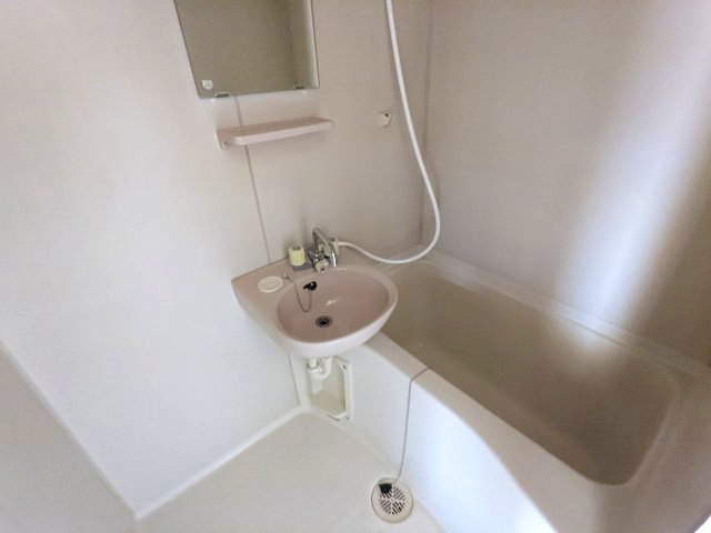 カーサ５１の浴室