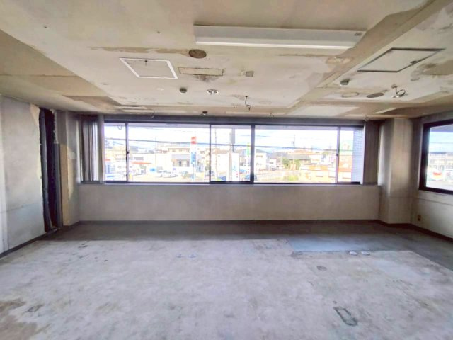 天野ビルの内装