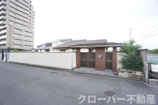 坂出市旭町2丁目平屋建