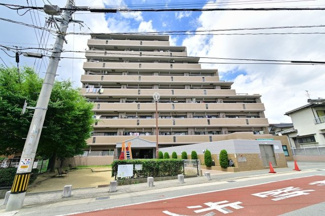 【外観】 | 香椎駅徒歩14分で各方面への移動が便利な好立地です。近隣駐車場確保済みで車をお持ちの方でも安心です