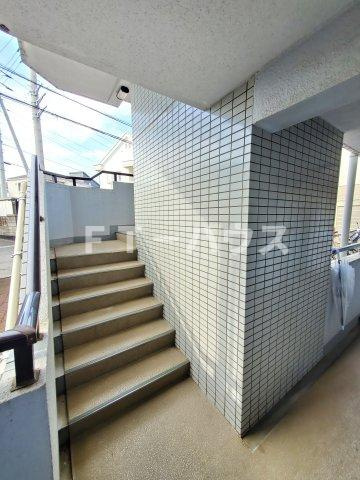 ジョイフル津田沼Ⅲのロビー