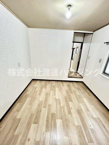 門真市大池町テラスハウスの洋室