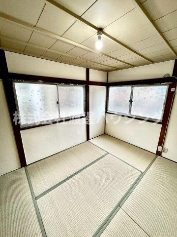 門真市大池町テラスハウスのその他|窓