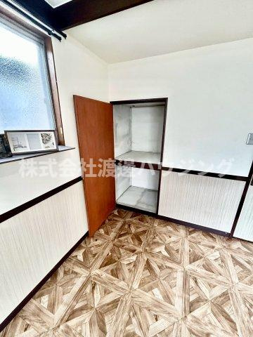 門真市大池町テラスハウスの収納