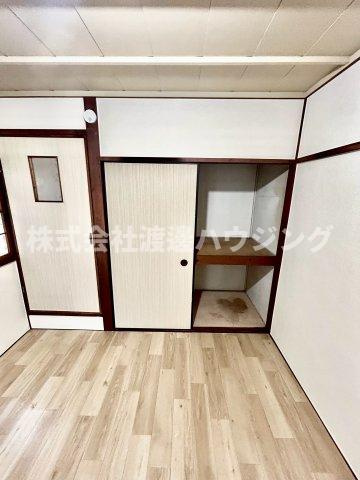 門真市大池町テラスハウスの収納