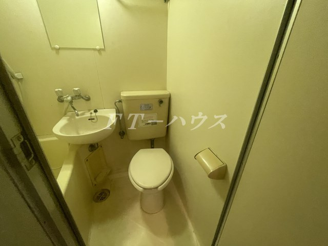 ジュネパレス習志野第8のトイレ