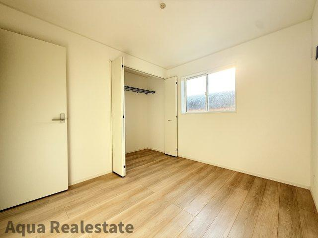 丸亀市城東町１丁目の新築一戸建の寝室|スタンダードな洋室です