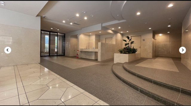 ★仲介手数料無料★LAUREL COURT三番町（リノベーション工事済み）のエントランス