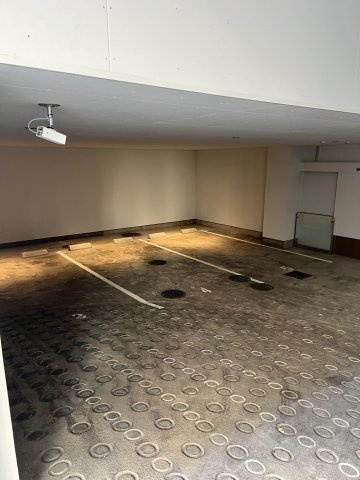 インスタイルレジデンス本駒込の駐車場