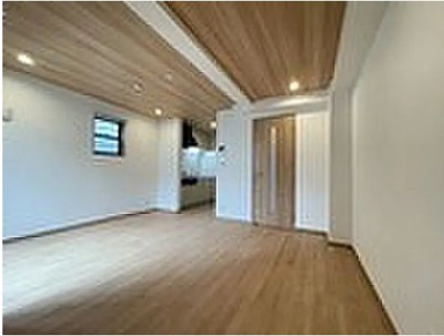  | フォレスティエール