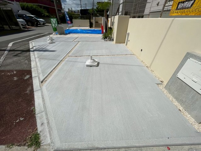 ■■北谷町桑江－2号棟の駐車場|駐車場があります