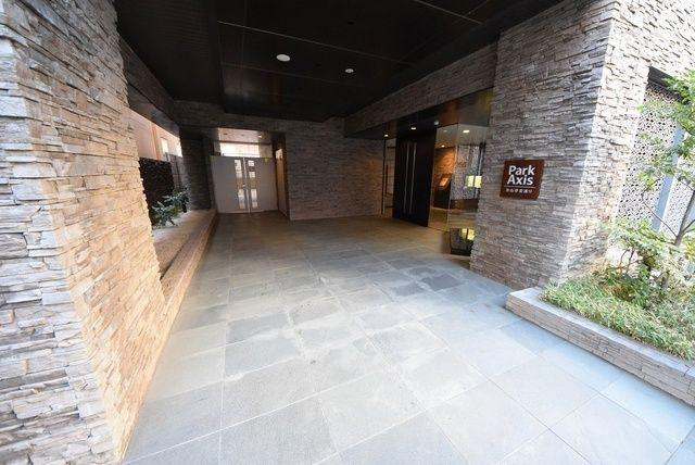 パークアクシス青山骨董通りのエントランス