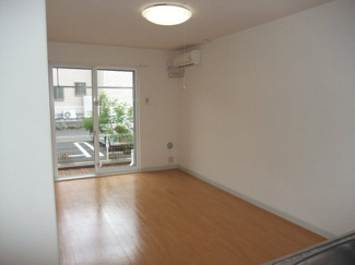 【居間・リビング】 | サンタプレイス | リビング（反転