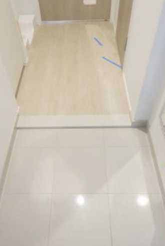 アーバネックス深川住吉の玄関