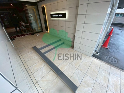 【エントランス】 | リバーランドマーリエ