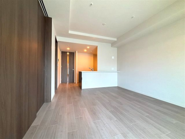 神戸市中央区栄町通５丁目の賃貸マンションの居間・リビング