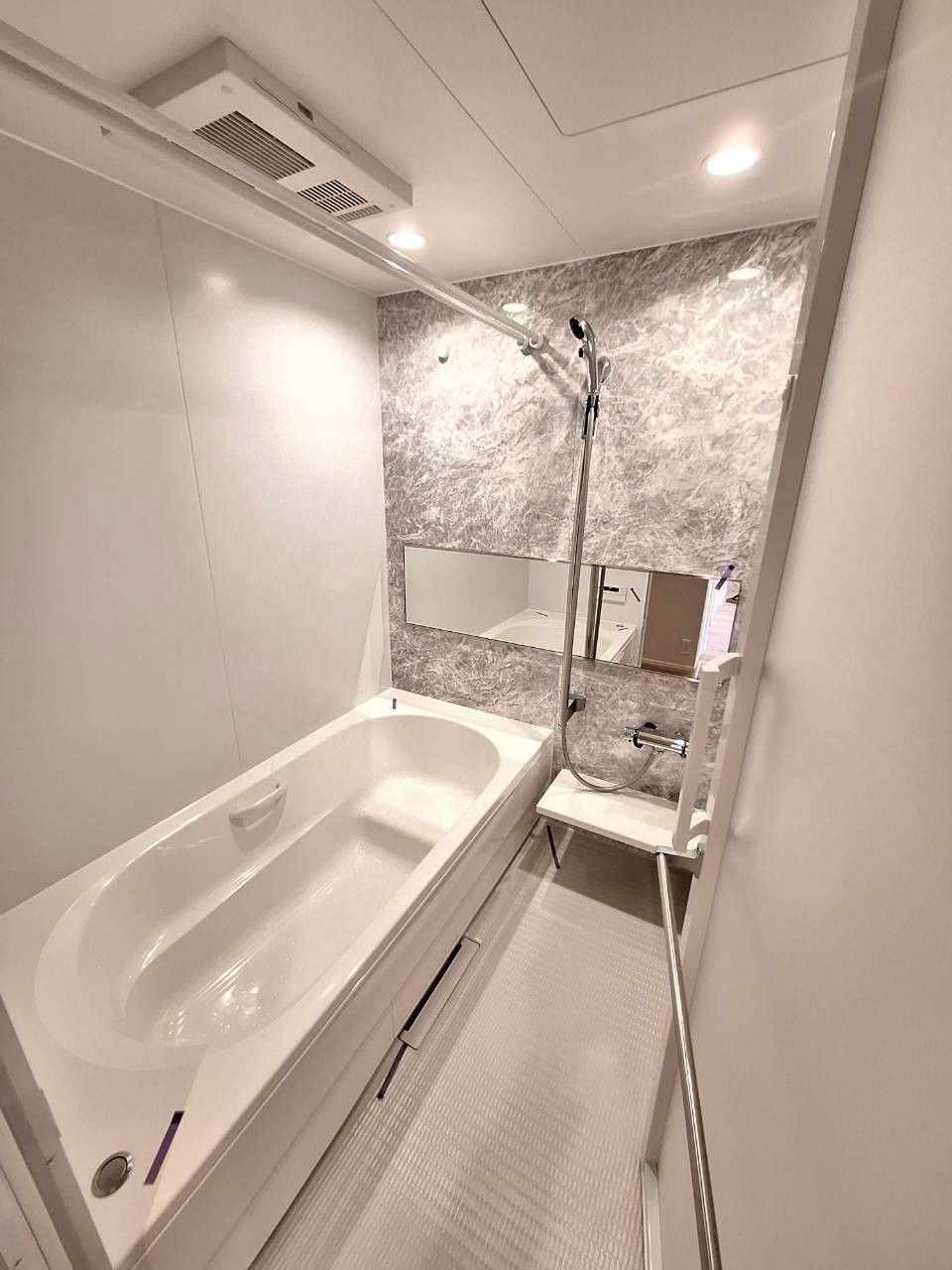 チャコールＭの駐車場|新築★耐震・耐火構造の旭化成へーベルメゾン