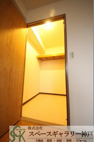 井吹西シティコートの収納|※お部屋により仕様が異なる可能性があります。