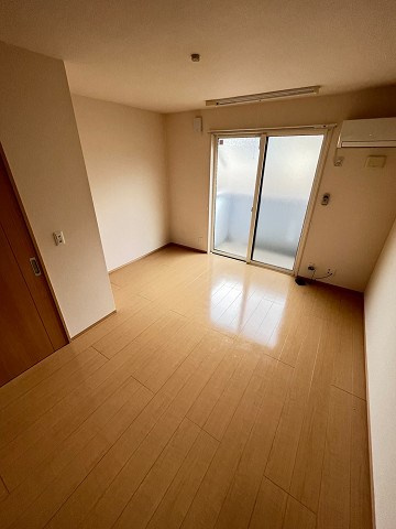 メルベーユの居間・リビング