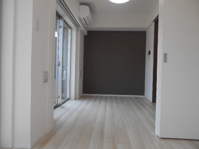 【洋室】 | ラティエラ滝野川