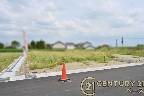 葛城市中戸の売地の外観|■現地撮影写真■敷地面積は約６０坪と広々しています！お気軽にお問い合わせください！