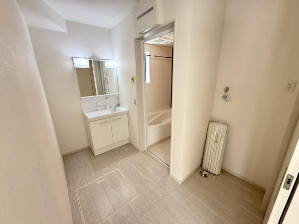 【独立洗面台】 | 垂水区歌敷山1期1号棟　新築未入居