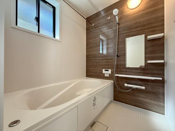 【浴室】 | 垂水区歌敷山1期1号棟　新築未入居