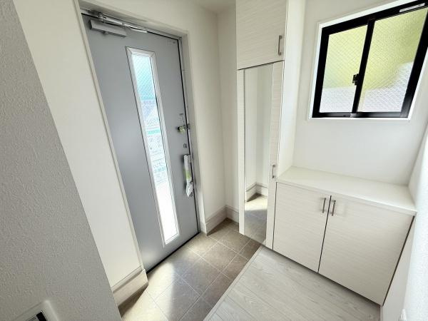 【玄関】 | 垂水区歌敷山1期1号棟　新築未入居