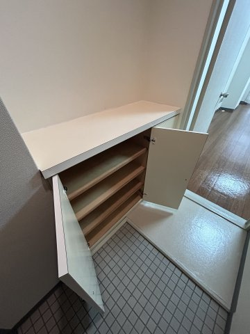 岡田ビルの収納