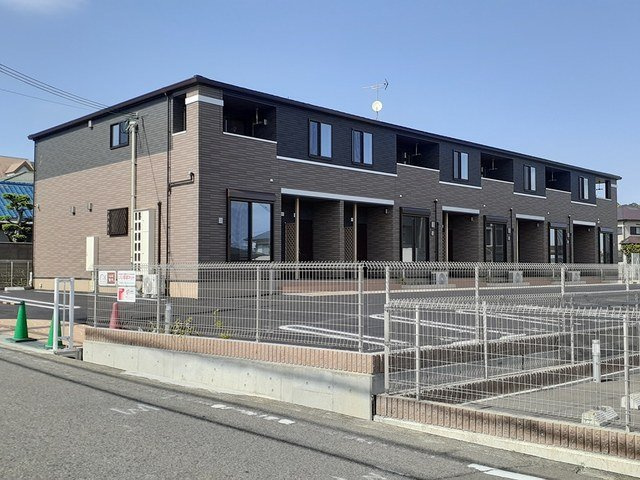 アデランテ黒田の外観|落ち着いた雰囲気の外観です