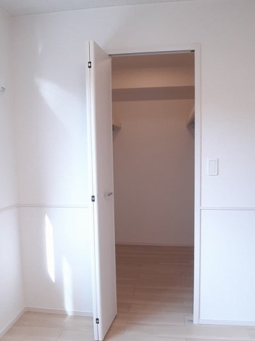 アデランテ黒田の収納|大きなものも収納できそうです