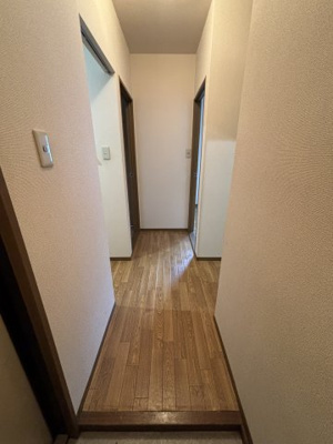 【玄関】 | エバーグリーンハイツA棟