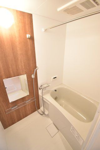 ハーモニーテラス遠里小野Ⅲの浴室