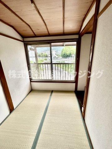 明美の里町テラスハウスの和室